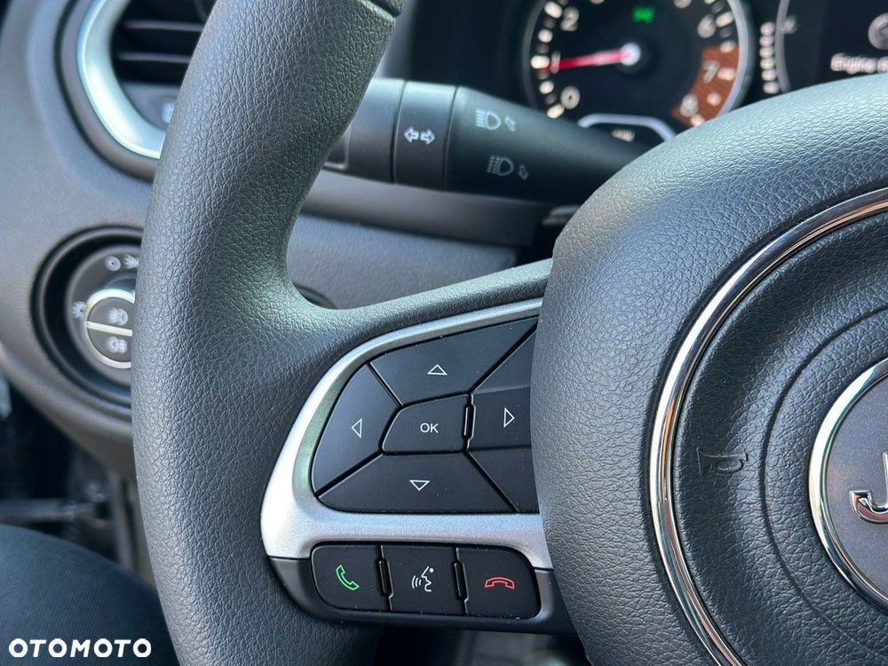 Jeep Renegade - 22
