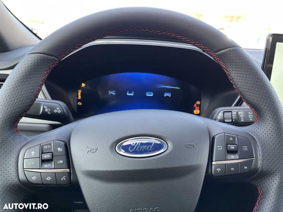 Ford Kuga 2.5 Duratec FWD PHEV ST-Line X - 19