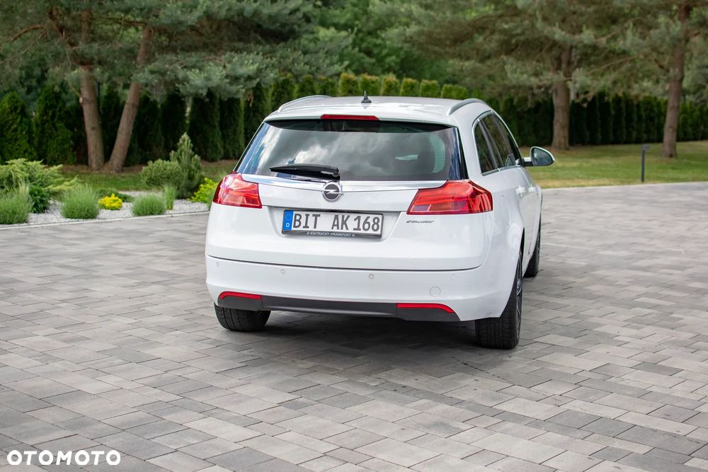 Opel Insignia - 18