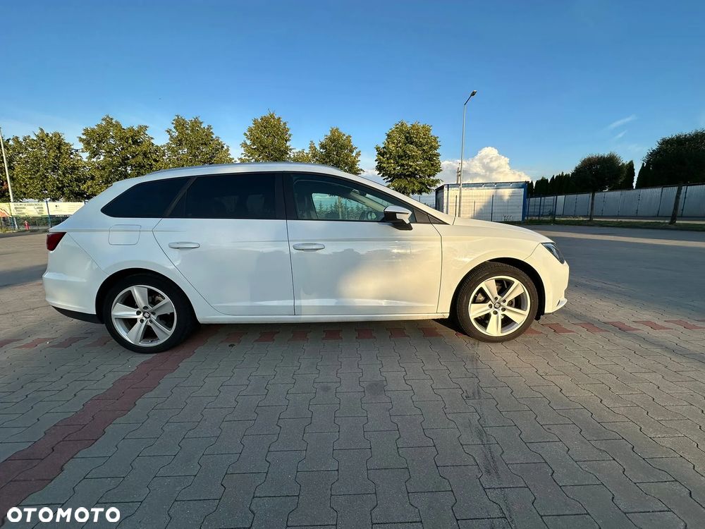 Seat Leon 2.0 TDI DPF Start&Stop DSG Style - 3