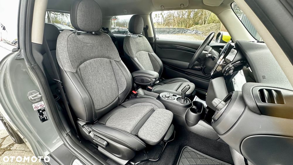 MINI Cooper SE Resolute Edition - 33