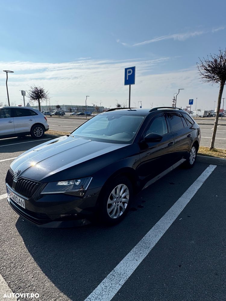 Skoda Superb Combi 2.0 TDI DSG Style - 1