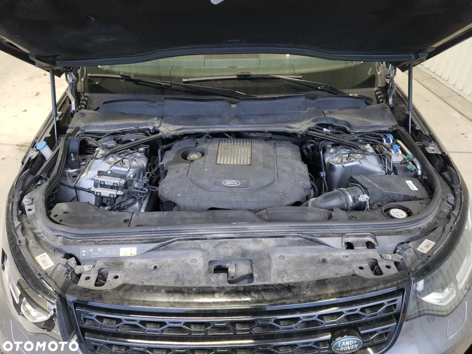 Land Rover Discovery V 3.0 TD6 HSE - 10