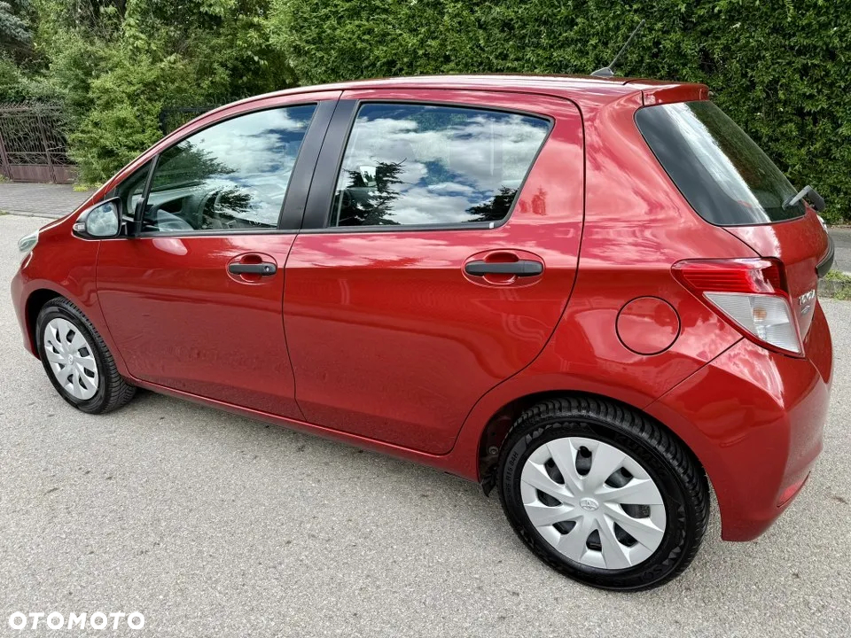Toyota Yaris 1.33 Premium EU6 - 8