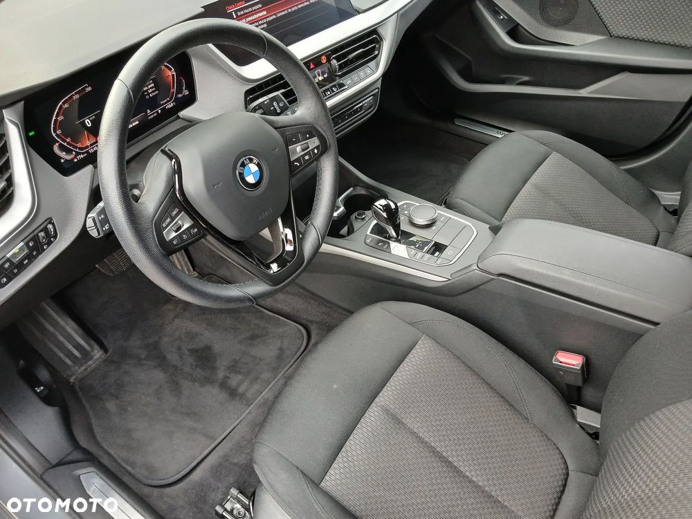 BMW Seria 1 118i Advantage - 8