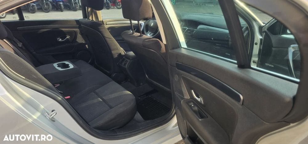 Renault Laguna - 19