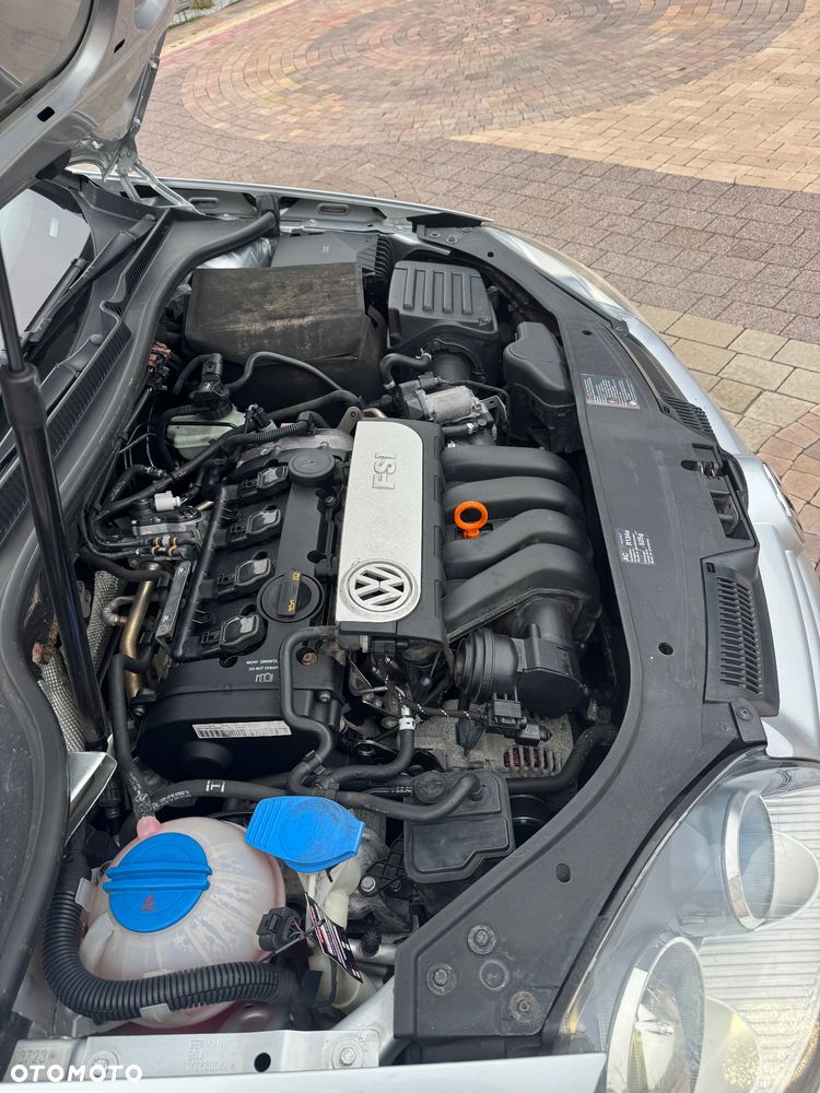 Volkswagen Golf 2.0 FSI 4Motion Comfortline - 25