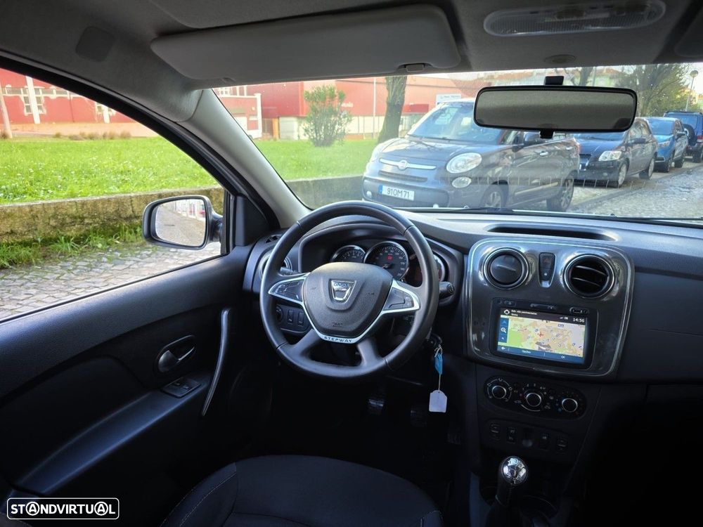 Dacia Sandero 0.9 TCe Stepway - 17