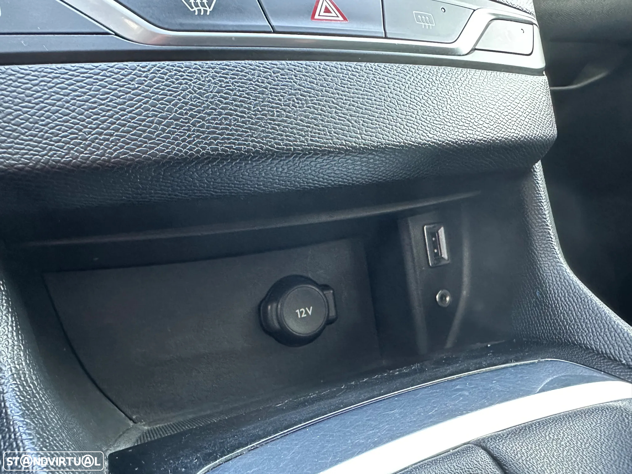 Peugeot 308 1.6 BlueHDi Style - 18