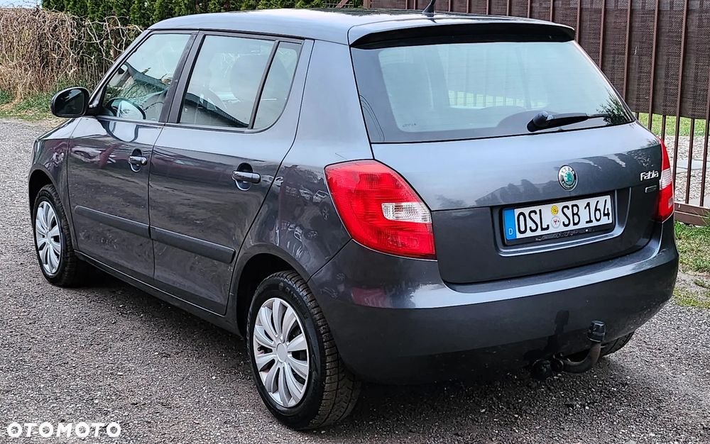 Skoda Fabia 1.2 HTP Ambition - 4