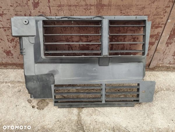Roleta Wlot wzmocnienie żaluzja Ford Focus MK3 F1EB-8473-B
