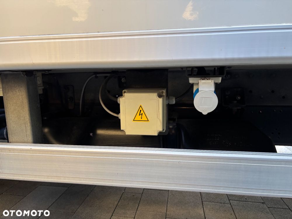 Iveco DAILY 35C13 - 5
