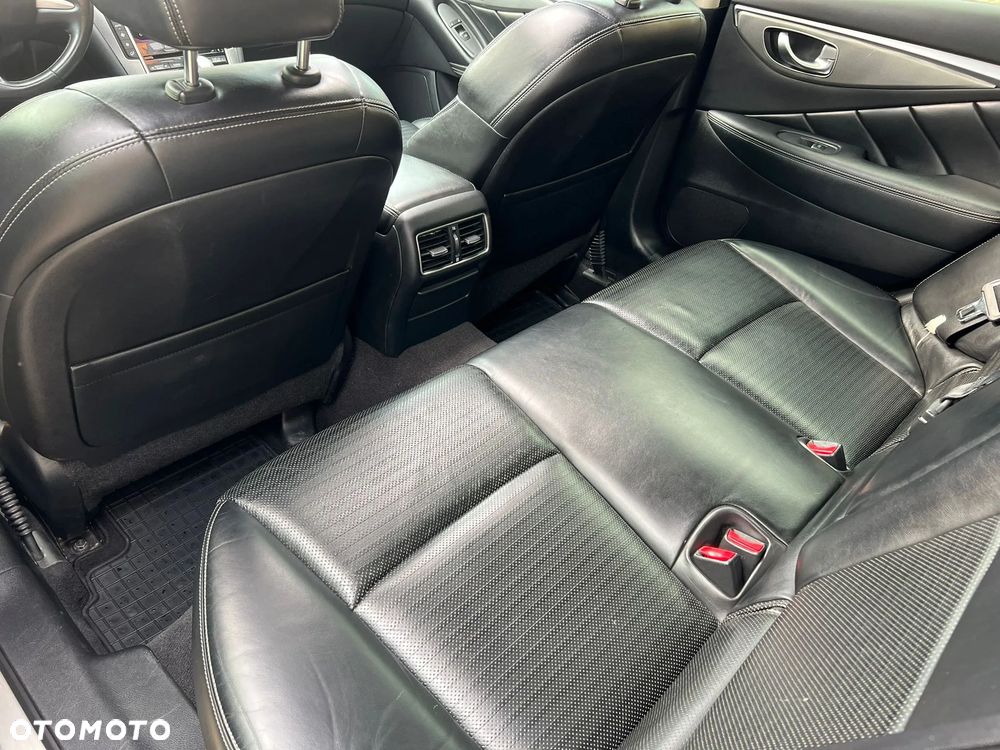 Infiniti Q50 - 13