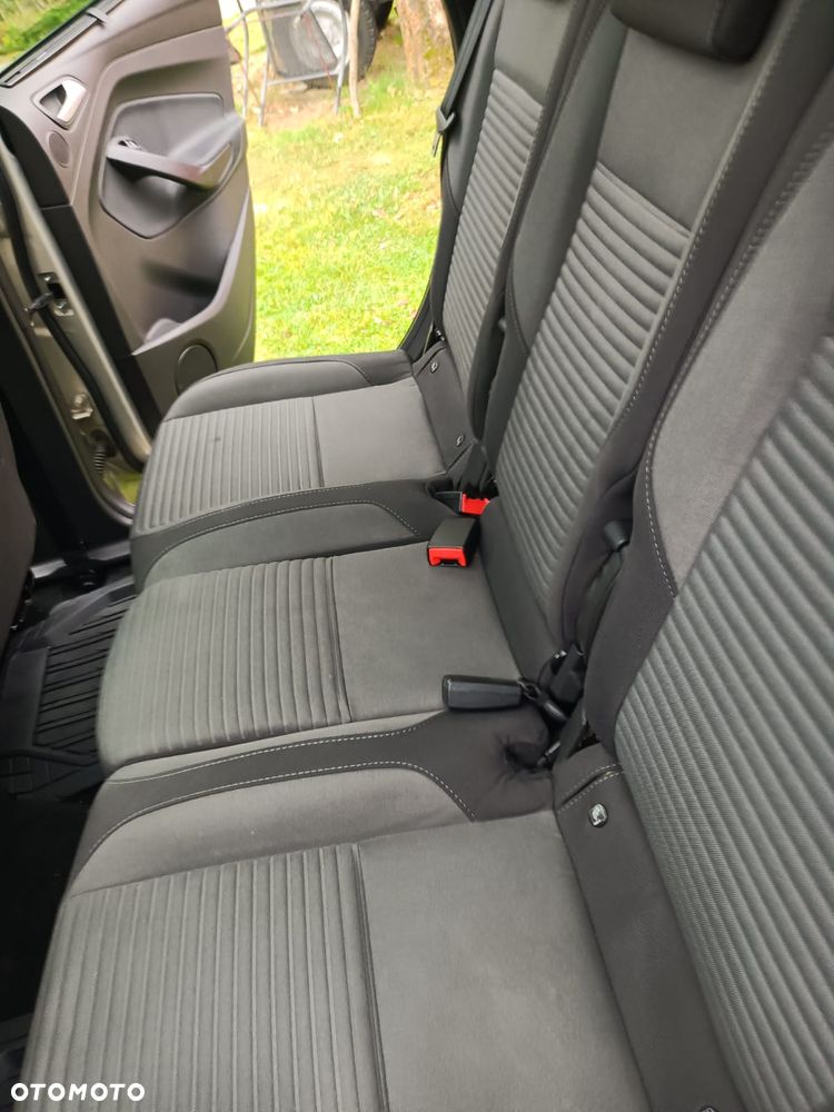 Ford C-MAX 2.0 TDCi Start-Stop-System Titanium - 7