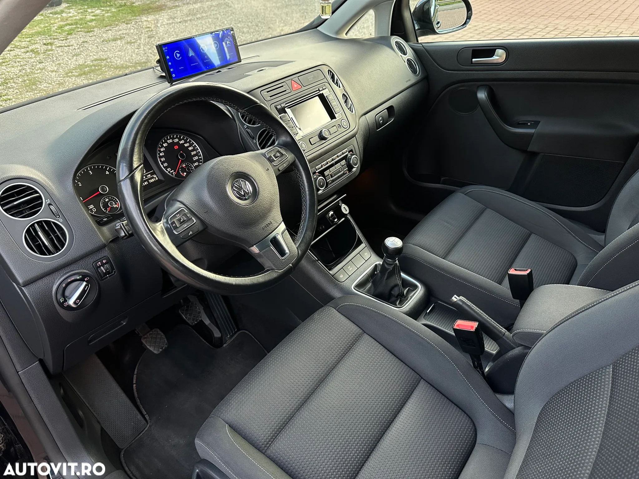 Volkswagen Golf Plus 1.6 TDI DPF Team - 12