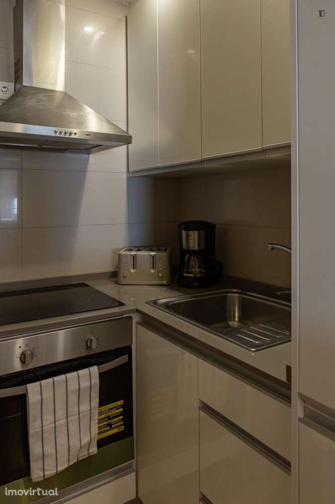 Apartamento com 1 quartos - localizado em Santo Ildefonso Porto - Grande imagem: 5/16