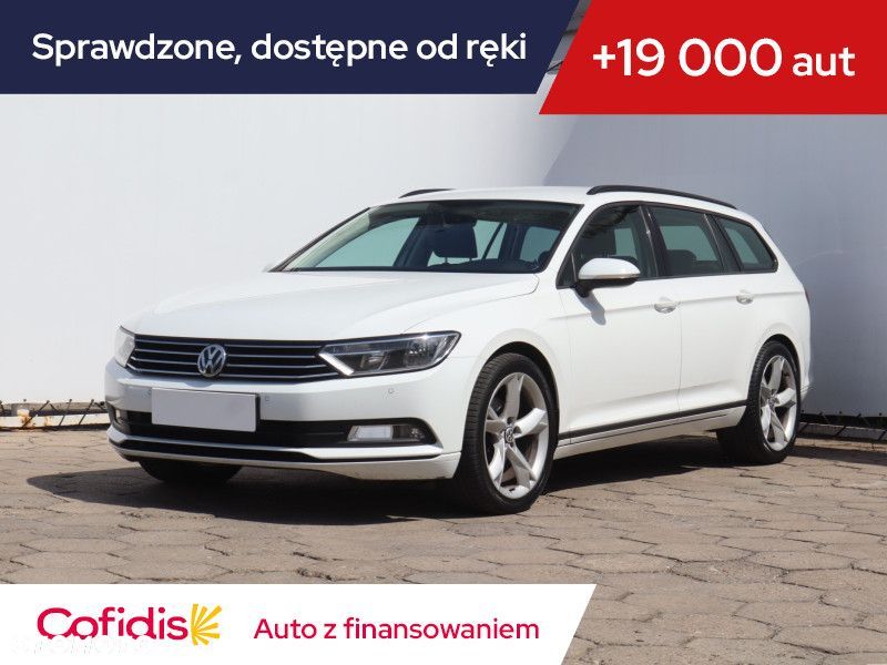 Volkswagen Passat Variant - 2
