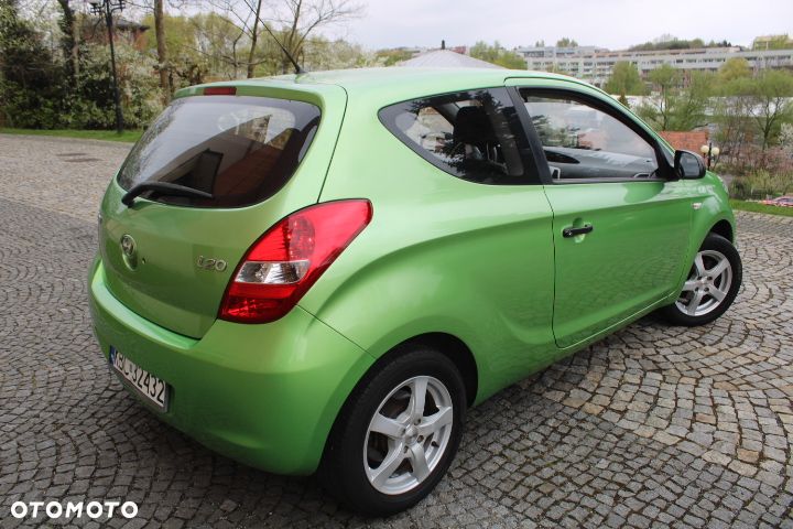 Hyundai i20 - 38