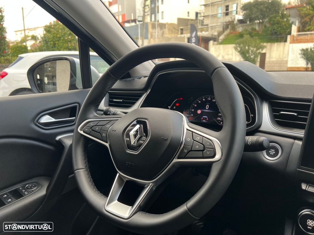 Renault Captur - 23