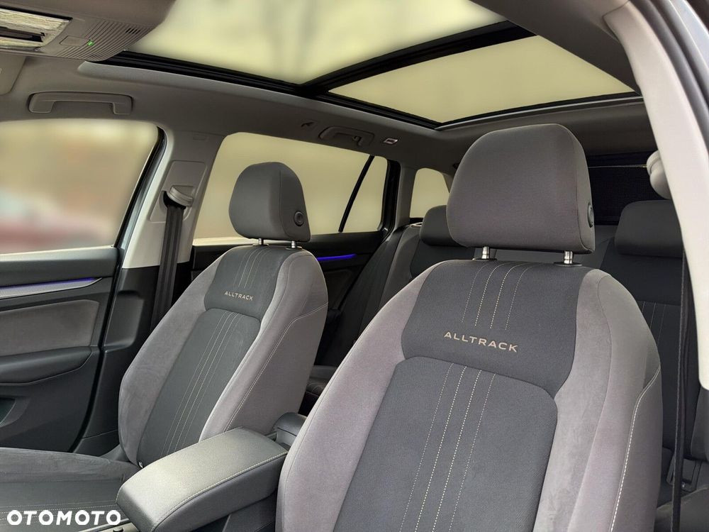 Volkswagen Golf - 12