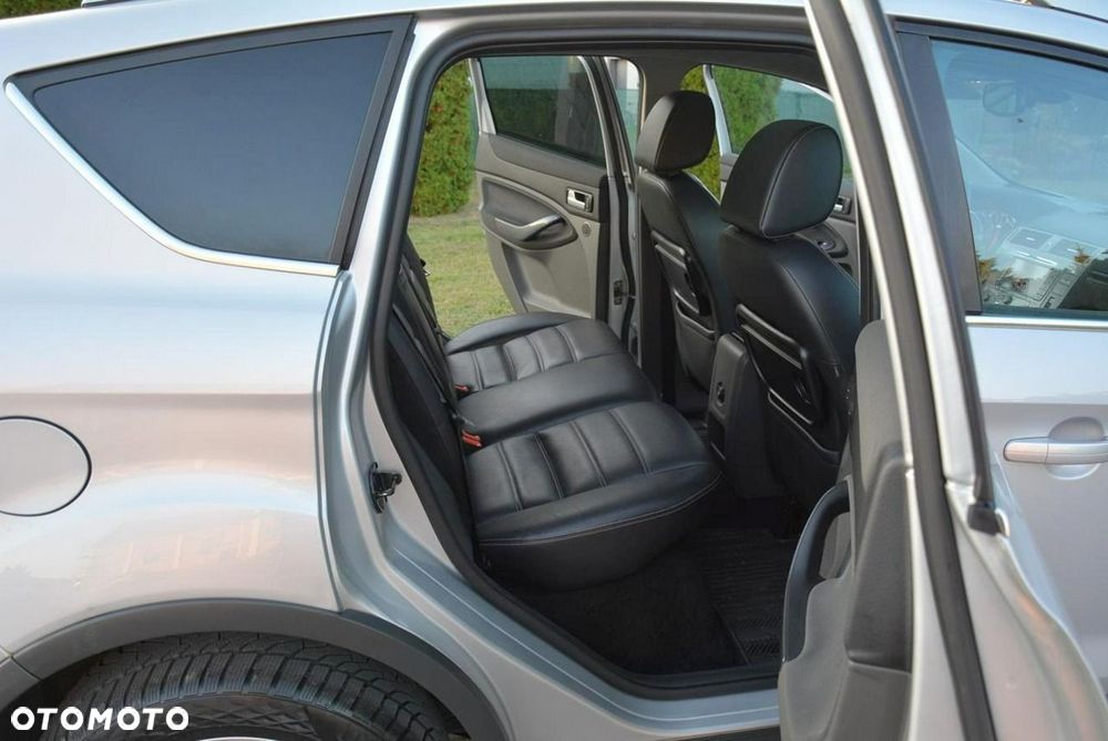 Ford Kuga 2.0 TDCi 4x4 Titanium - 13