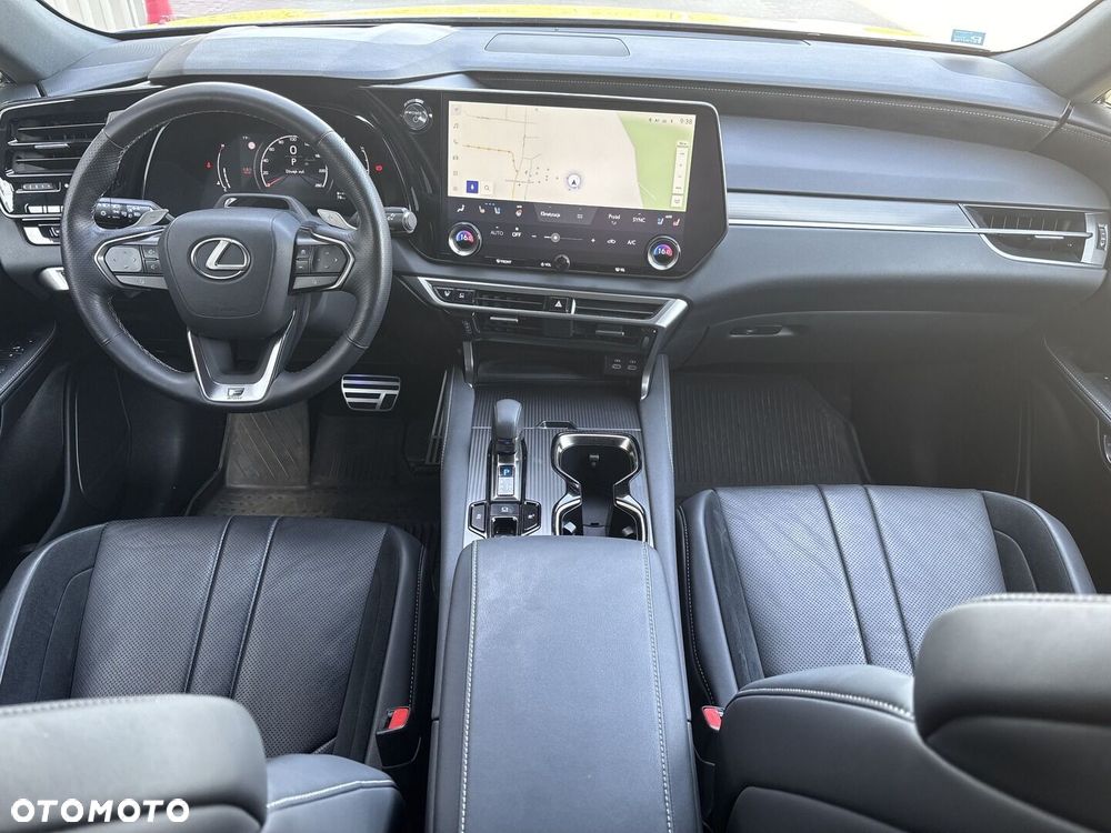 Lexus RX - 8