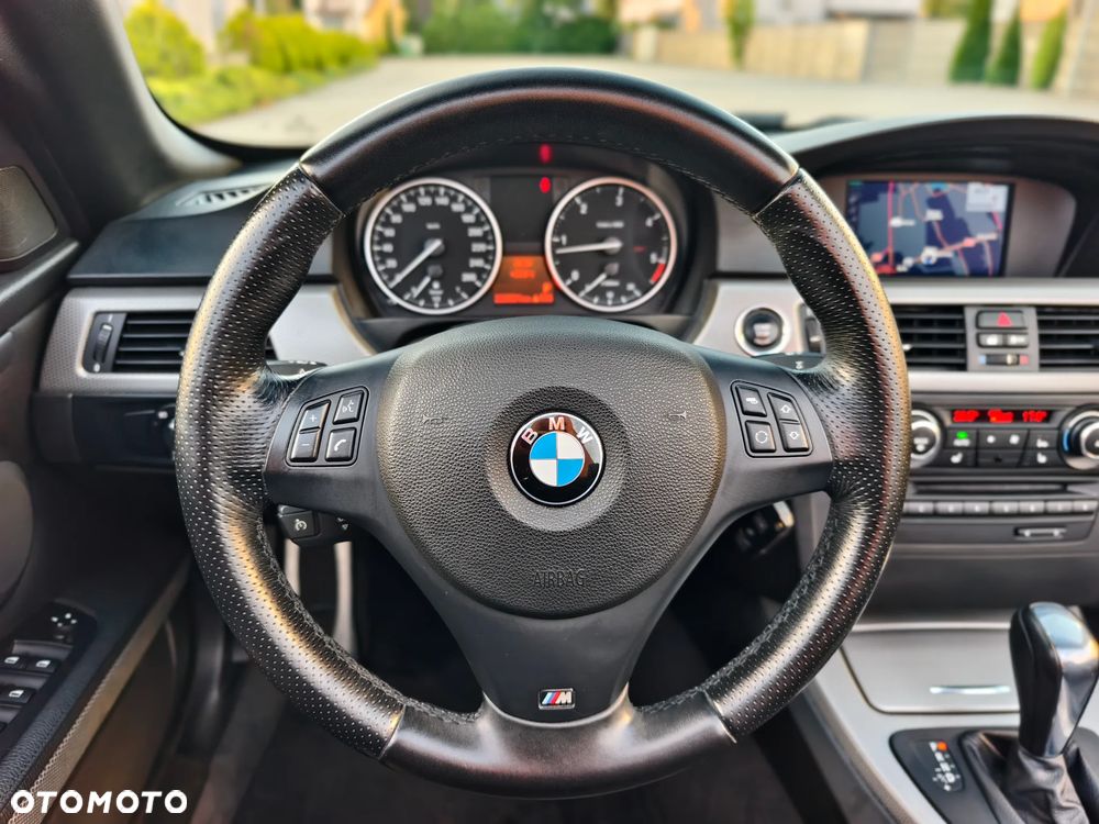 BMW Seria 3 320d M Sport Edition - 11