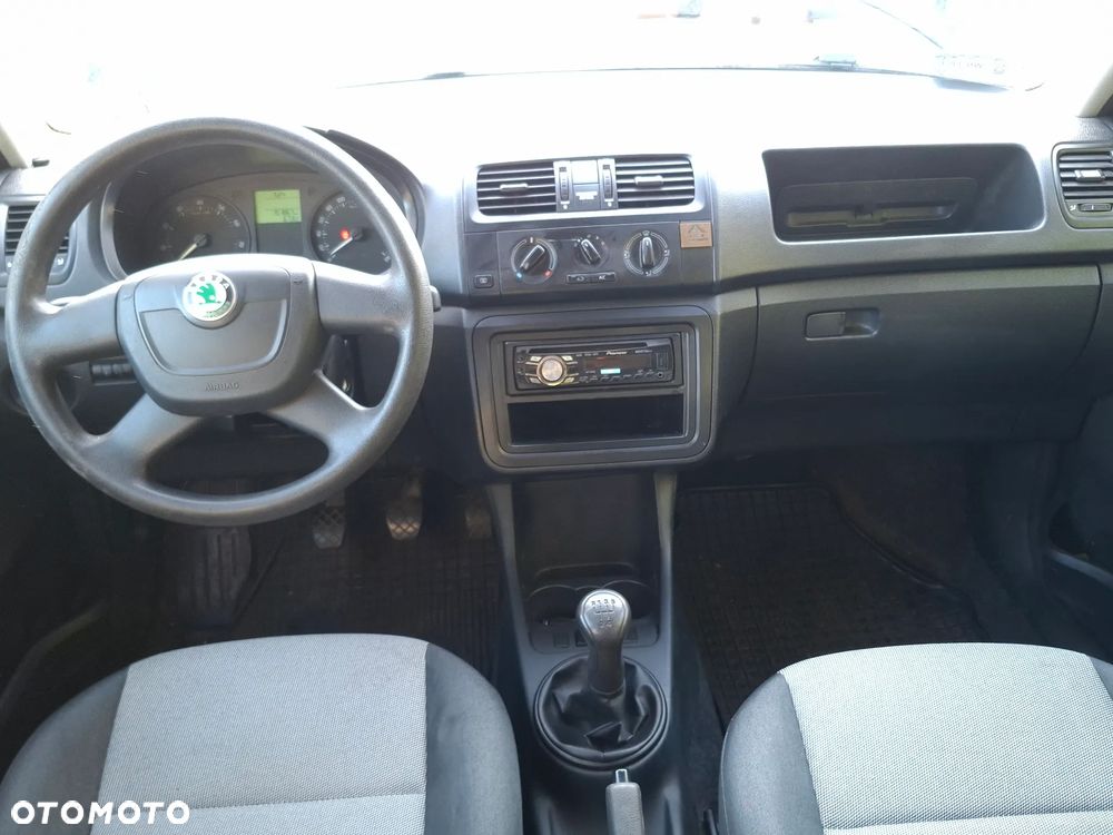 Skoda Fabia 1.2 TSI Classic - 8