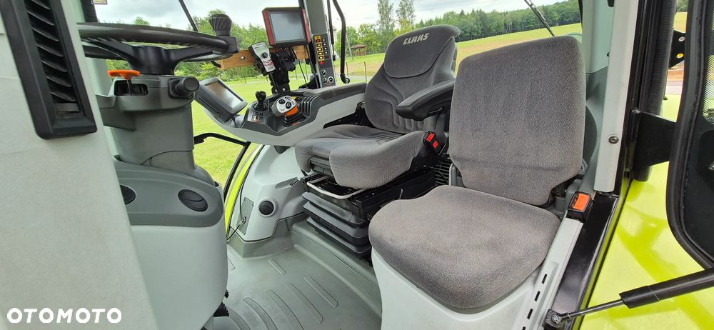 Claas Arion 620 - 6