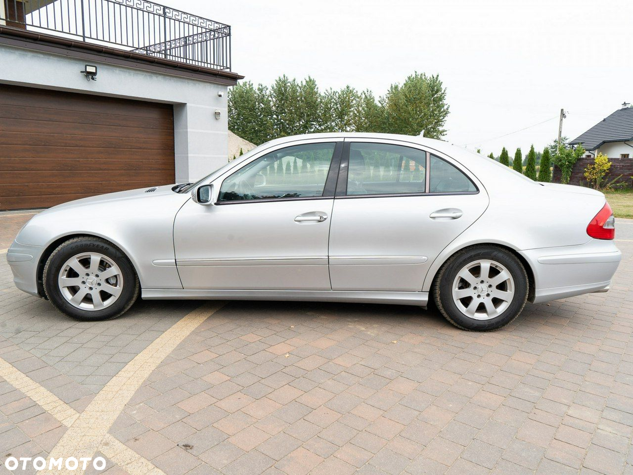 Mercedes-Benz Klasa E - 7