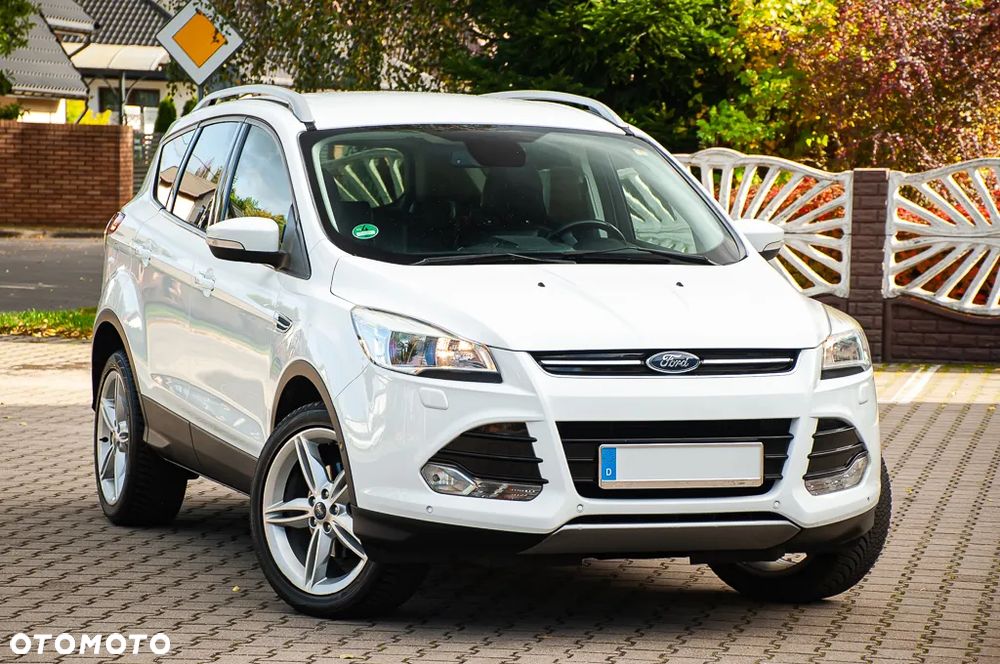 Ford Kuga 1.5 EcoBoost TITANIUM - 13