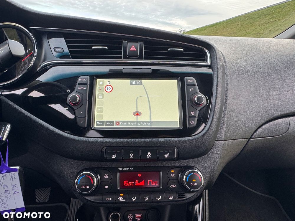 Kia Ceed 1.6 GDI Platinum Edition - 33