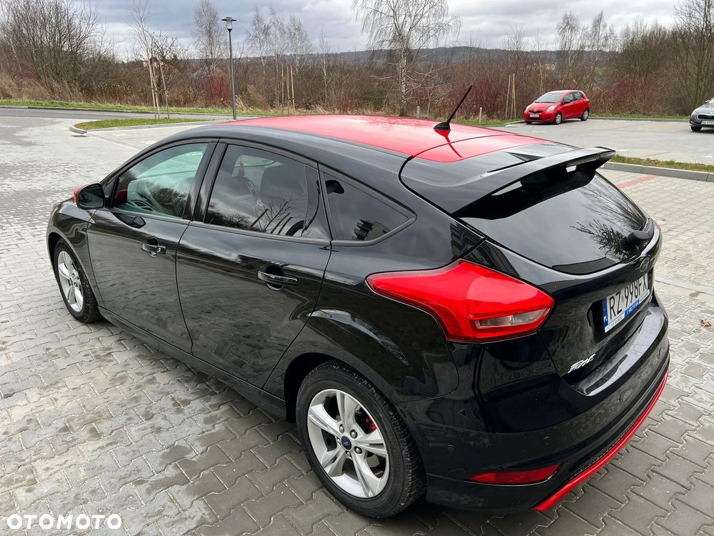 Ford Focus 1.5 EcoBoost Black Edition ASS - 16