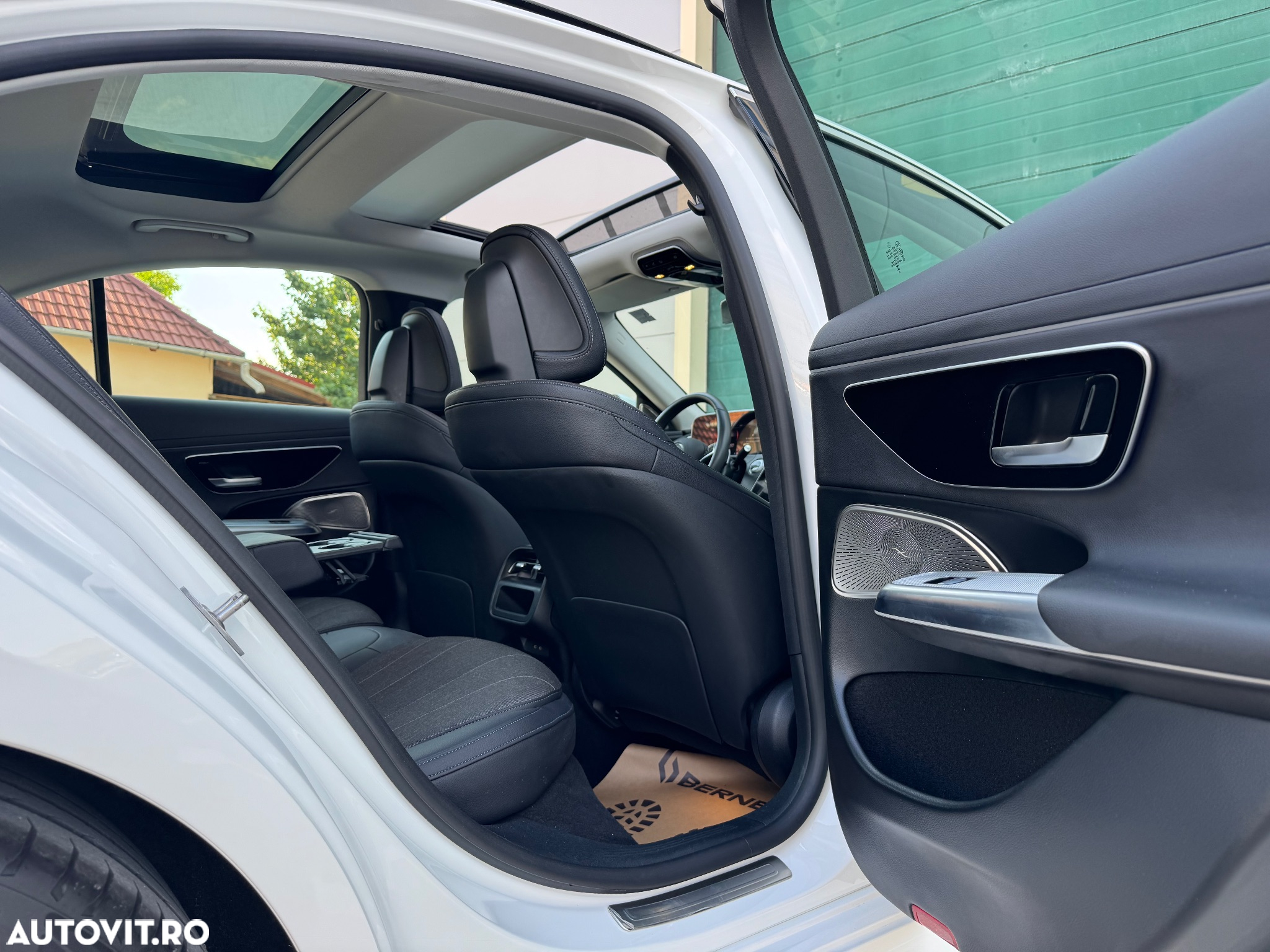 Mercedes-Benz E 220 d T 9G-TRONIC Edition AVANTGARDE - 7