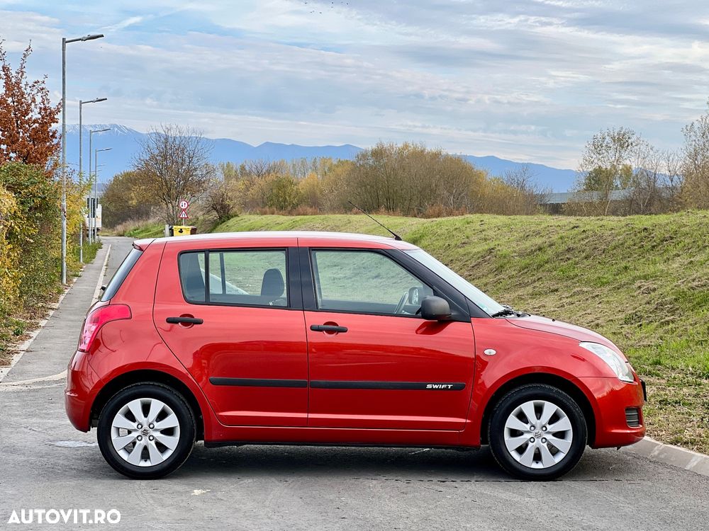 Suzuki Swift 1.3 GC AC - 5