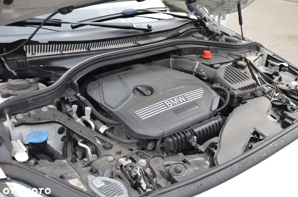 BMW Seria 2 218i Sport Line - 30