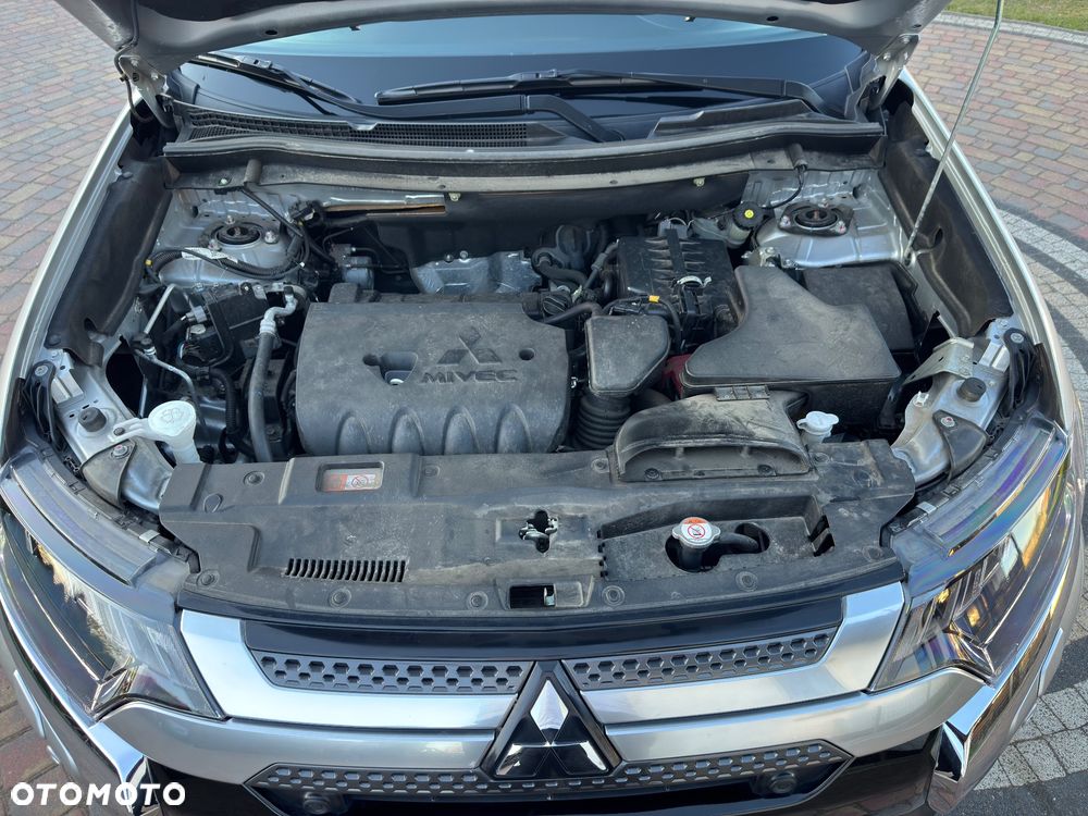 Mitsubishi Outlander - 41