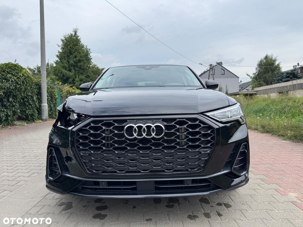 Audi Q3 Sportback 45 TFSIe S tronic - 13