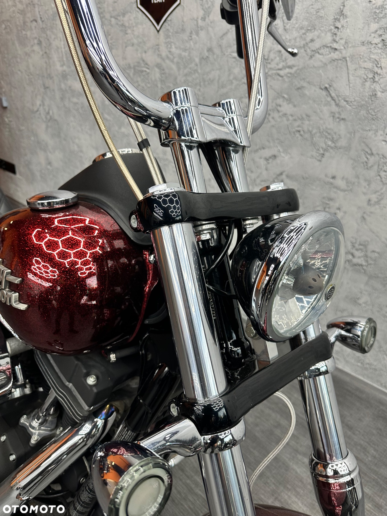 Harley-Davidson Dyna Street Bob - 8