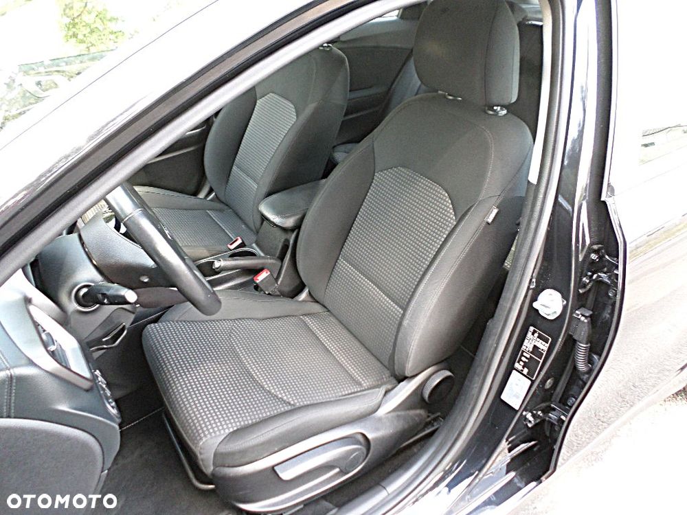 Kia Ceed 1.4 Vision - 22