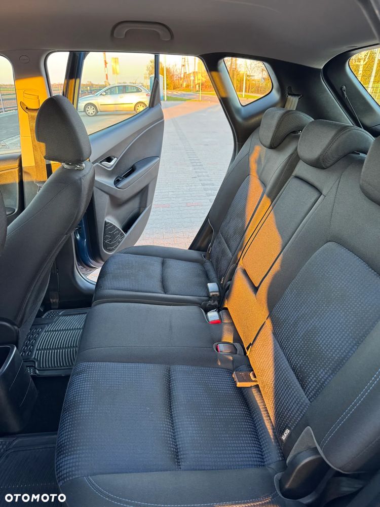 Hyundai ix20 1.4 CRDi Classic + - 7