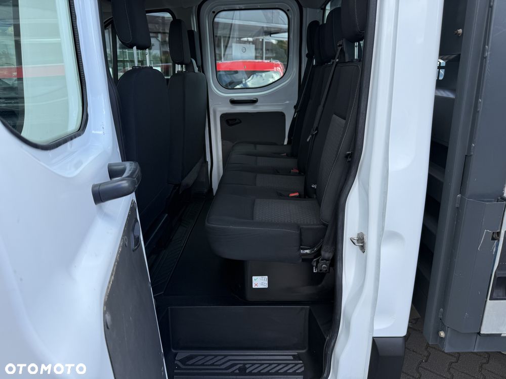 Ford Transit - 33