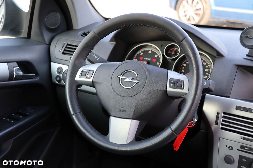 Opel Astra 1.7 CDTI DPF (119g) Innovation - 31