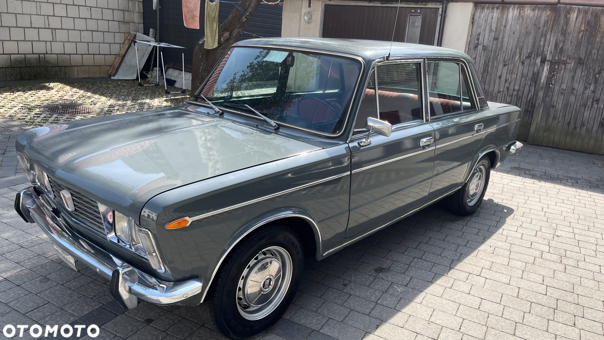 Fiat 125p - 14