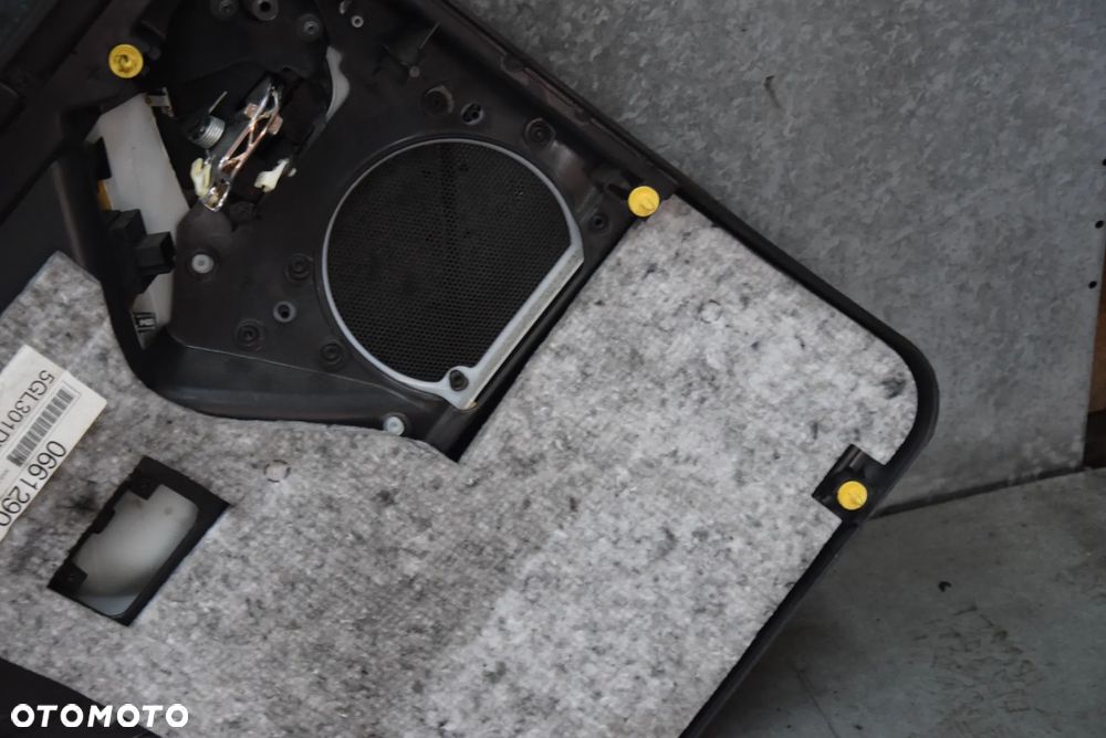 JEEP GRAND CHEROKEE WJ BOCZEK LEWY PRAWY TYŁ KPL. - 28