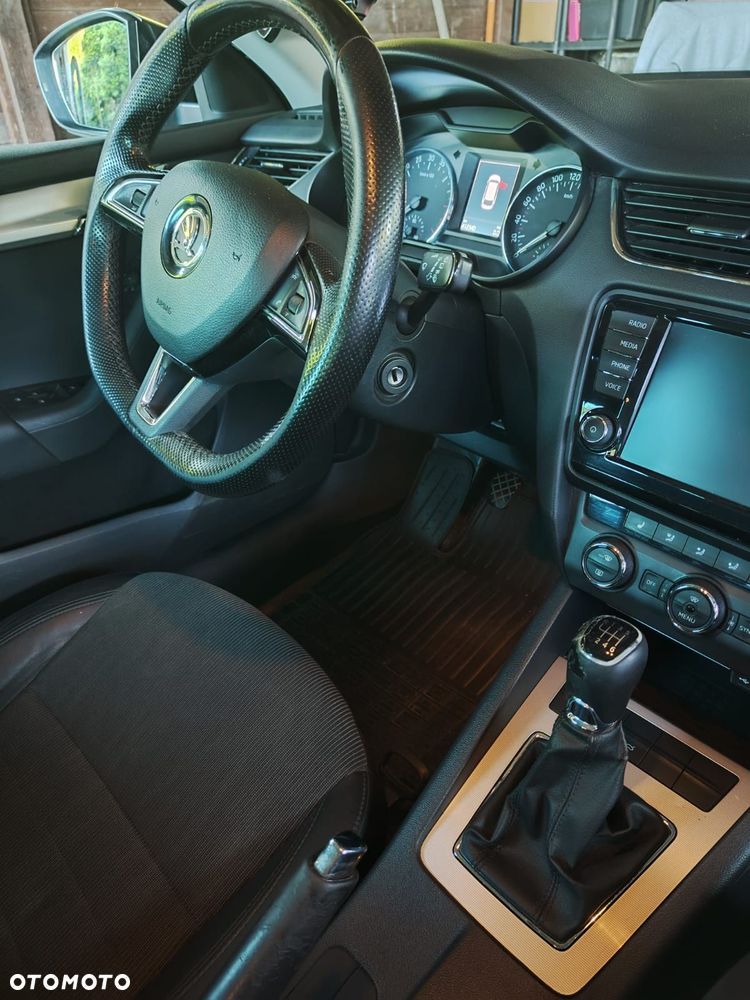 Skoda Octavia 2.0 TDI Ambition - 16