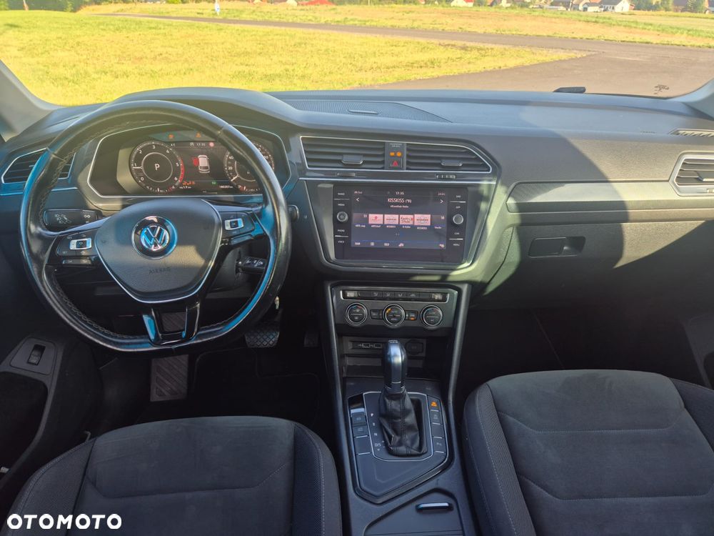 Volkswagen Tiguan 2.0 TDI SCR DSG R-Line - 12