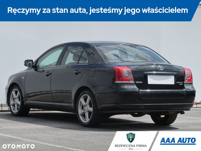 Toyota Avensis - 5