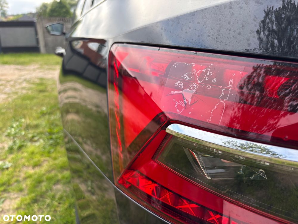 Skoda Superb 2.0 TSI Ambition DSG - 10