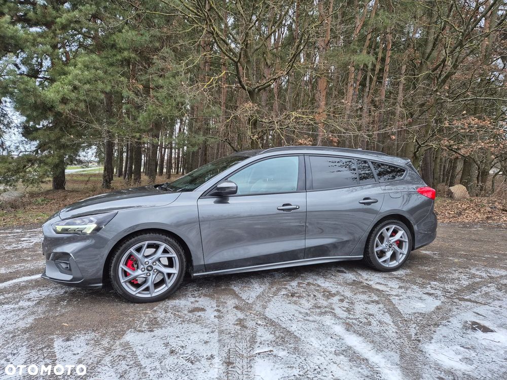 Ford Focus 2.3 EcoBoost ST Edition - 2